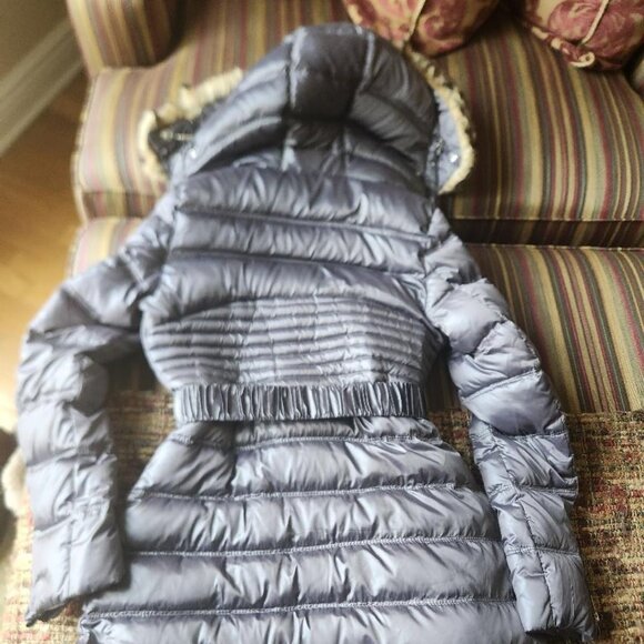 Dawn Levy gorgeous Pewter-colored winter jacket with attached belt. - Picture 8 of 9